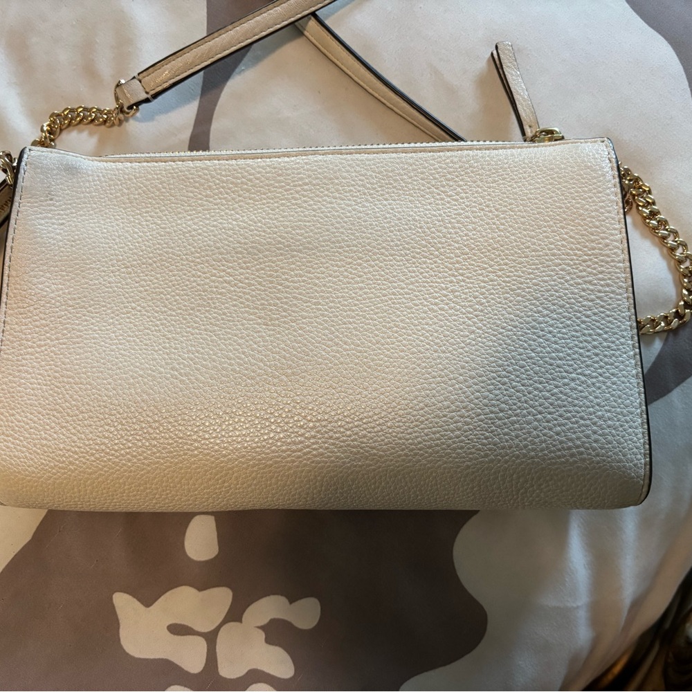 Tory Burch Ivory Crossbody Bag with Gold Accents - Picture 2 of 6